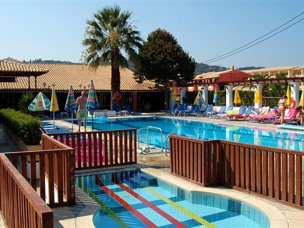 Imagen general del Hotel Summertime Village. Foto 6