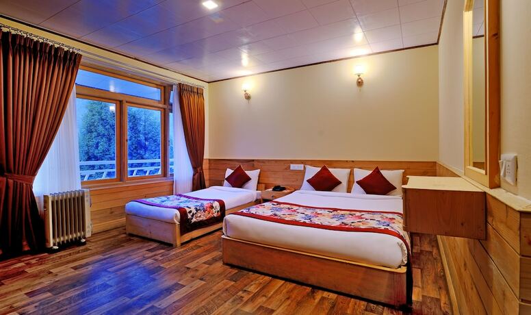 Imagen de la habitación del Hotel Summit Alpine Resort. Foto 18