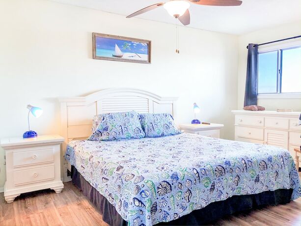 Imagen de la habitación del Hotel Summit Beach Resort By H2o Vr. Foto 15