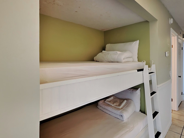 Imagen de la habitación del Hotel Summit Beach Resort by Southern Vacation Rentals. Foto 8