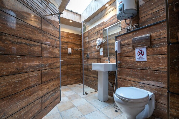 Imagen general del Hotel Summit Bougainvillea Tea Resort. Foto 7