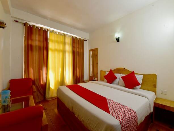 Imagen de la habitación del Hotel Summit Chandertal Regency. Foto 16