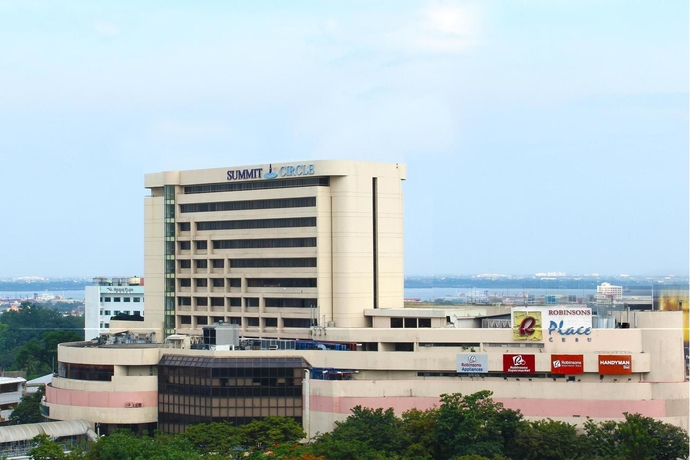 Imagen de los exteriores del Hotel Summit Circle Cebu. Foto 4