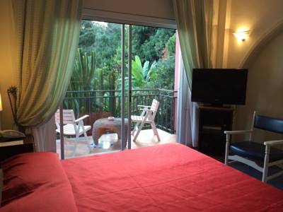 Imagen de la habitación del Hotel Summit. Foto 4