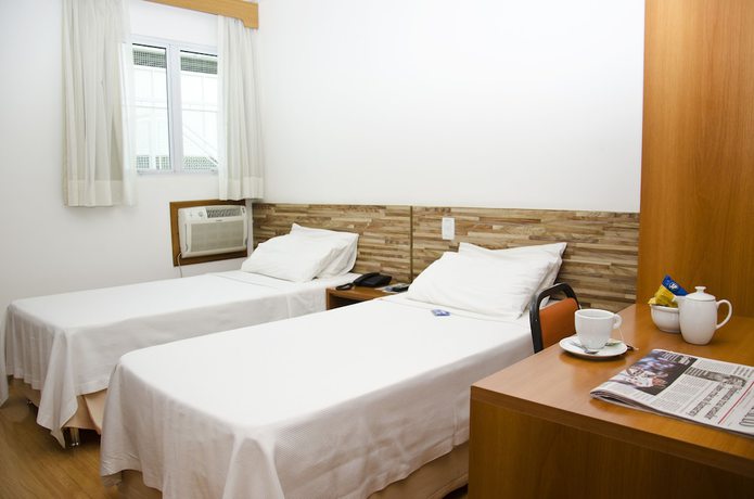 Imagen de la habitación del Hotel Summit Millian. Foto 4