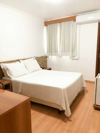 Imagen de la habitación del Hotel Summit Millian. Foto 9