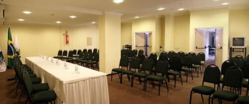 Imagen de los interiores del Hotel Summit Montese Tower. Foto 16