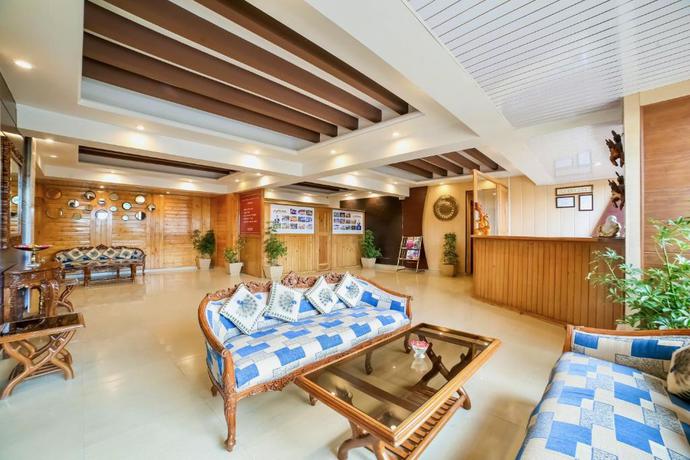 Imagen general del Hotel Summit Naldehra Grand Resort and Spa. Foto 4