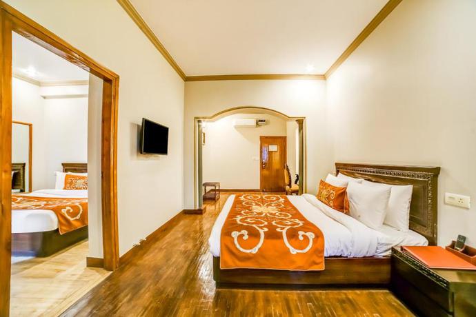 Imagen general del Hotel Summit Naldehra Grand Resort and Spa. Foto 10