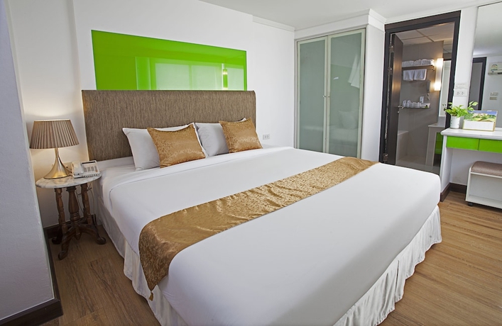 Imagen de la habitación del Hotel Summit Pavilion. Foto 4