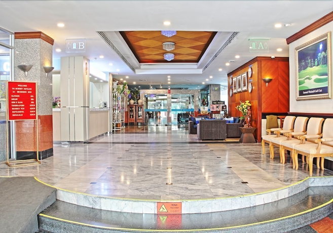 Imagen de los interiores del Hotel Summit Pavilion. Foto 17