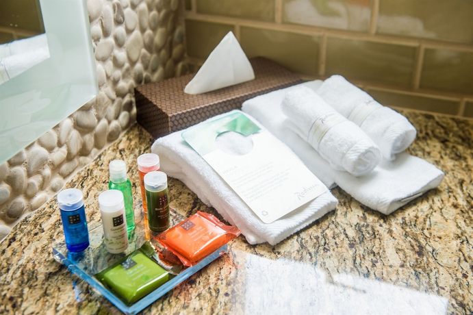 Imagen de la habitación del Hotel Summit Rainforest and Golf Resort. Foto 8