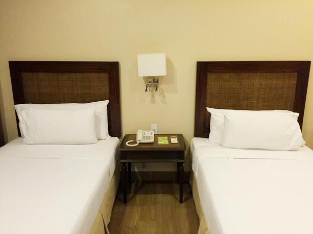 Imagen general del Hotel Summit Ridge Tagaytay. Foto 6