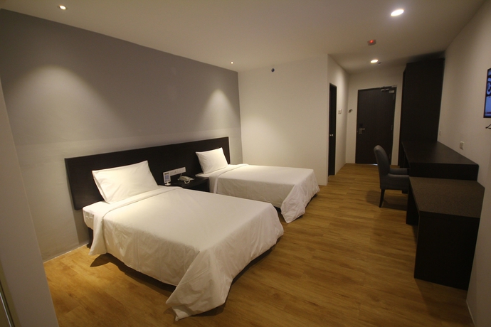 Imagen de la habitación del Hotel Summit Signature Oug Kuala Lumpur. Foto 15
