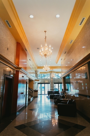 Imagen de los interiores del Hotel Summit Su&iacute;tes Jundia&iacute;. Foto 11