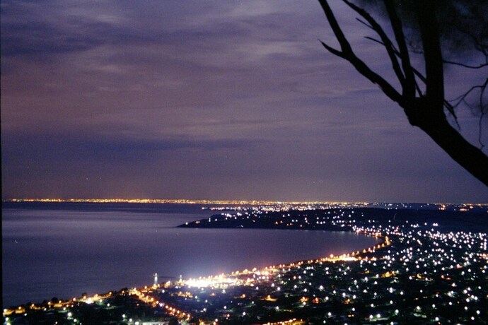 Imagen de los exteriores del Hotel Summit Views. Foto 34