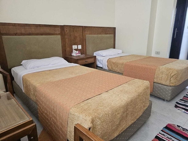 Imagen de la habitación del Hotel Summit, Wadi Musa. Foto 3