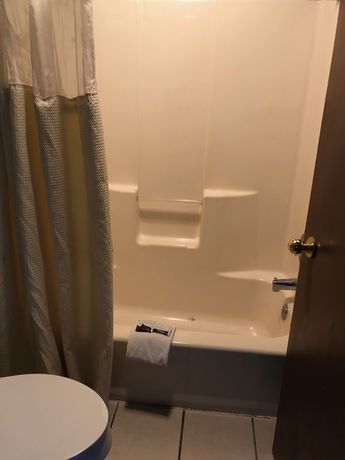 Imagen de la habitación del Hotel Sumner Motor Inn. Foto 3