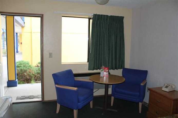 Imagen de la habitación del Hotel Sumner Motor Inn. Foto 19