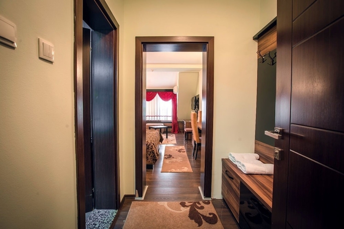 Imagen de la habitación del Hotel Sumski Feneri, Trnovo. Foto 11