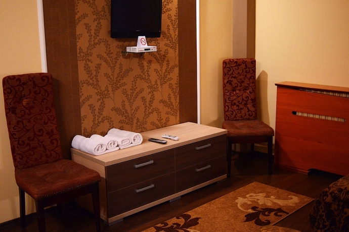 Imagen de la habitación del Hotel Sumski Feneri, Trnovo. Foto 12