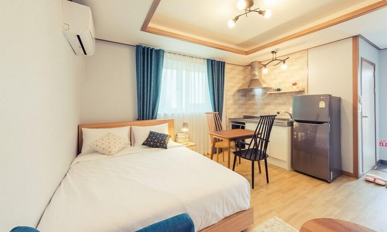 Imagen de la habitación del Hotel Sumsum House. Foto 9