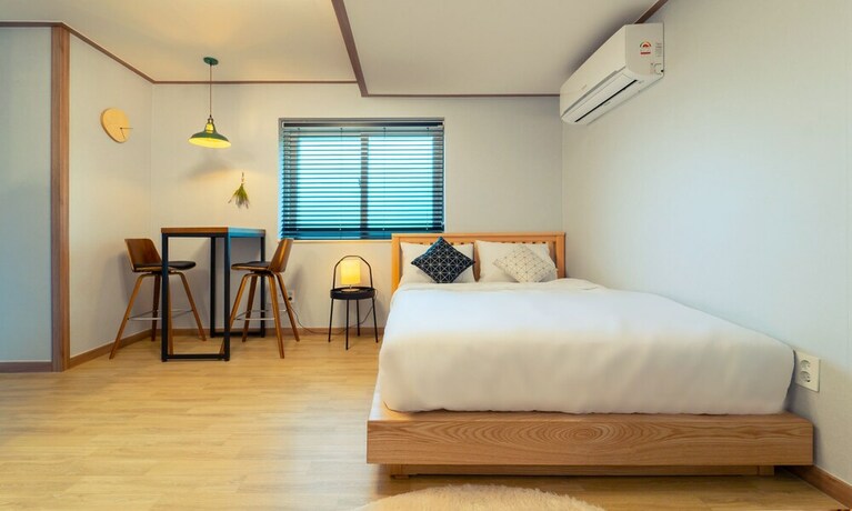 Imagen de la habitación del Hotel Sumsum House. Foto 11