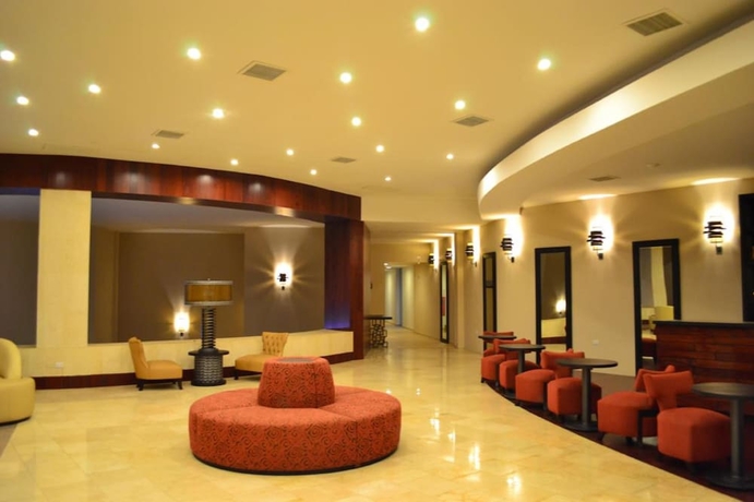 Imagen de los interiores del Hotel Sun, Aeropuerto Internacional Viru Viru. Foto 16
