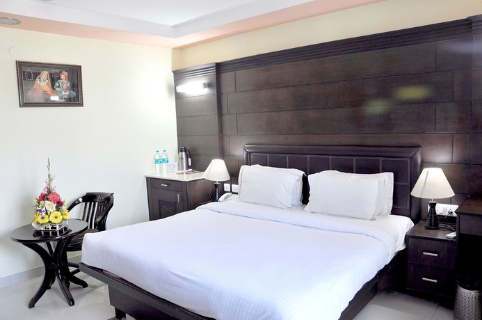 Imagen de la habitación del Hotel Sun Agra. Foto 11