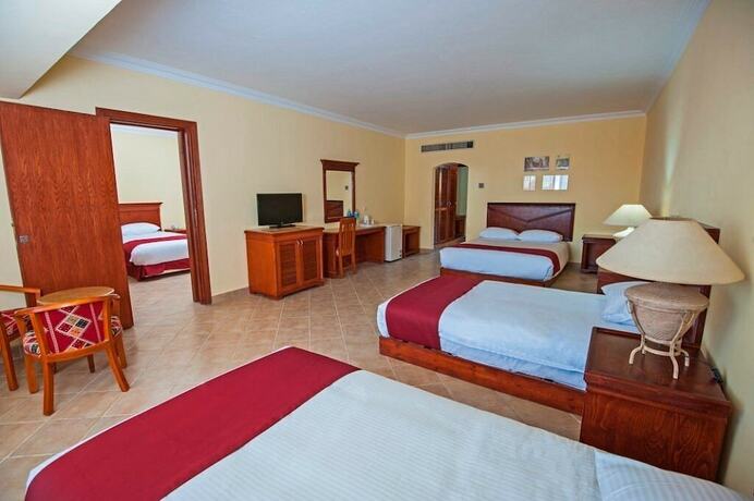 Imagen general del Hotel Sun And Sea And Aqua Park - Hurghada. Foto 2