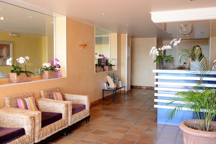 Imagen de los interiores del Hotel Sun Beach, AJACCIO. Foto 15
