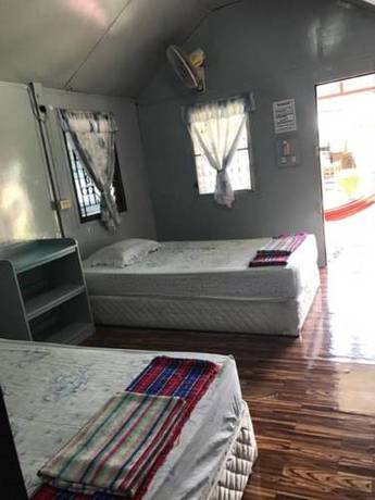 Imagen de la habitación del Hotel Sun Beach Bungalows. Foto 4