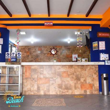 Imagen de los interiores del Hotel Sun Beach, Ciudadela Costa de Oro. Foto 12