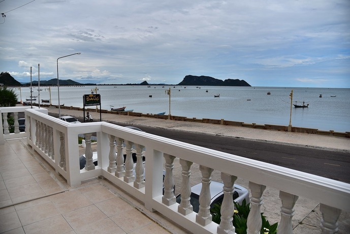 Imagen de la habitación del Hotel Sun Beach Guesthouse. Foto 9