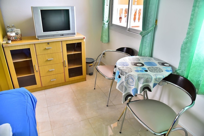 Imagen de la habitación del Hotel Sun Beach Guesthouse. Foto 13