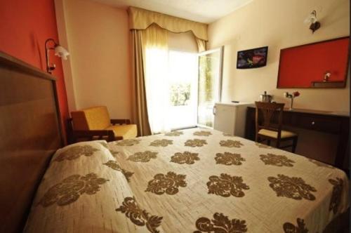 Imagen de la habitación del Hotel Sun Beach, Platamon. Foto 9