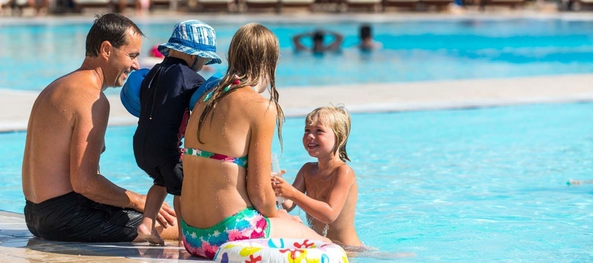 Imagen de la piscina del Hotel Sun Beach Resort, Rodas. Foto 13