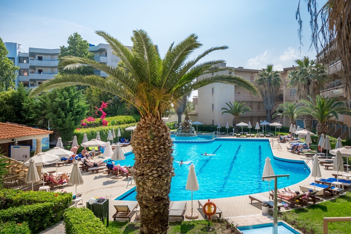 Imagen de la piscina del Hotel Sun Beach Resort, Rodas. Foto 14