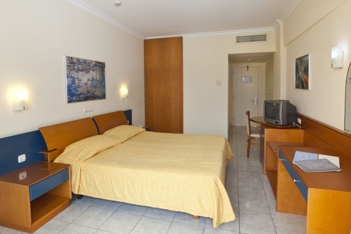 Imagen de la habitación del Hotel Sun Beach Resort, Rodas. Foto 9
