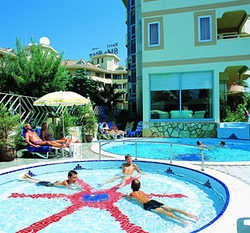Imagen de la piscina del Hotel Sun Beach, Side. Foto 7