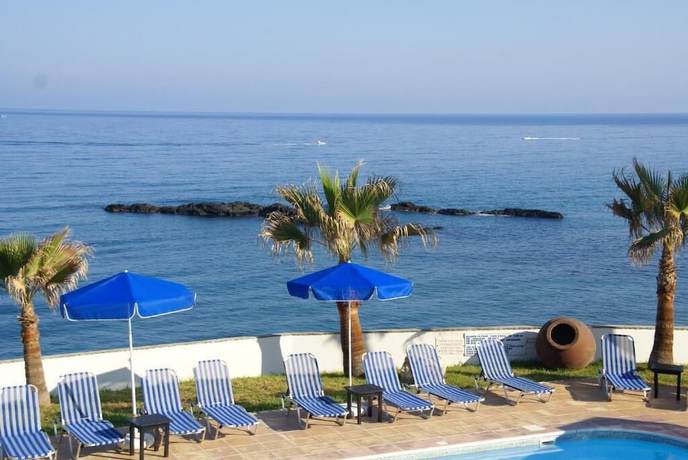 Imagen de la piscina del Hotel Sun Camero Apartments. Foto 13