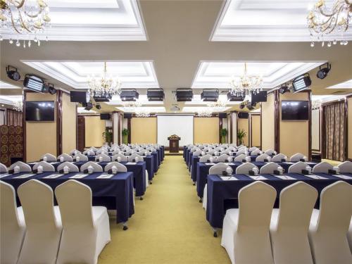 Imagen general del Hotel Sun City, HAIKOU. Foto 4