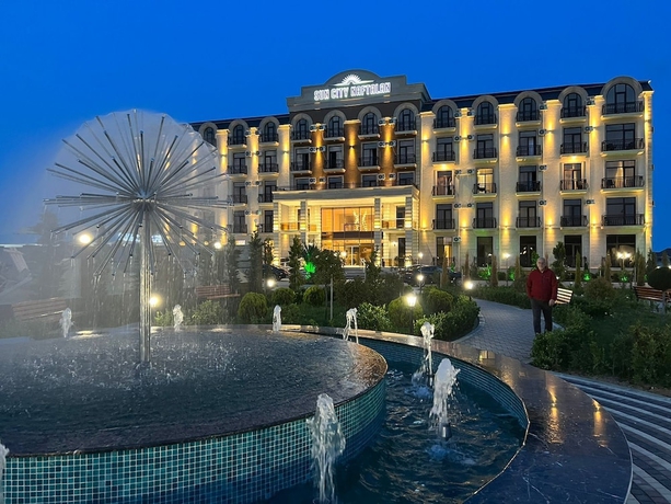 Imagen general del Hotel Sun City Hotel And Spa Naftalan. Foto 1