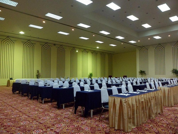 Imagen de los interiores del Hotel Sun City Hotel Pattaya. Foto 12