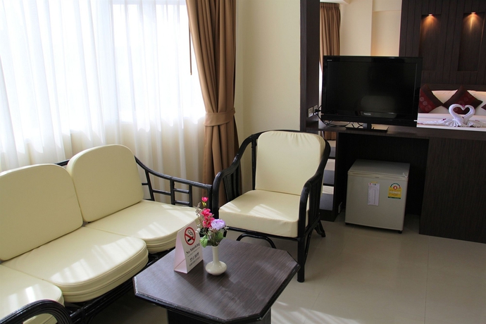 Imagen de los interiores del Hotel Sun City Hotel Pattaya. Foto 13