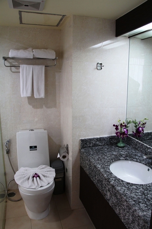 Imagen de la habitación del Hotel Sun City Hotel Pattaya. Foto 6