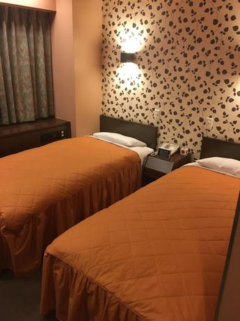 Imagen de la habitación del Hotel Sun City Ikebukuro. Foto 7