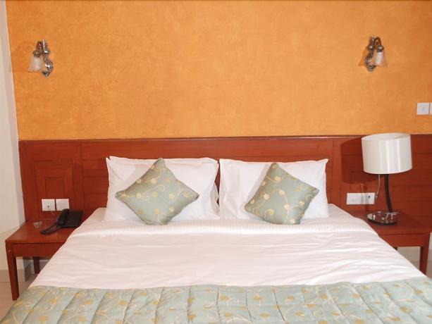 Imagen de la habitación del Hotel Sun City Resort. Foto 8