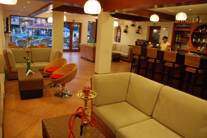 Imagen del bar/restaurante del Hotel Sun City Resort. Foto 7