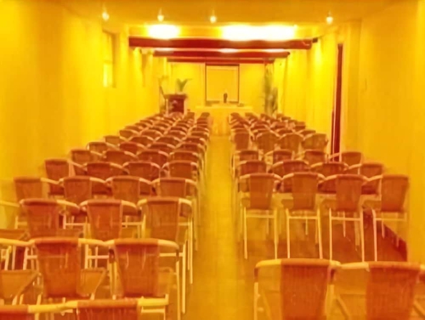 Imagen de los interiores del Hotel Sun City Resort. Foto 17